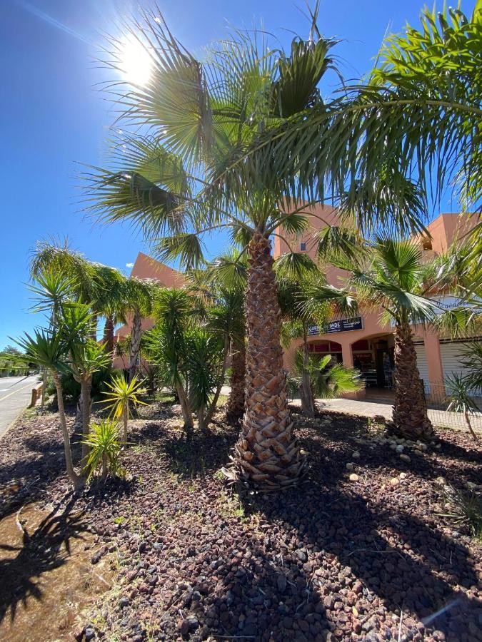 Les Locations Cinaureva « L'Argentiere » Apartman La Londe-les-Maures Kültér fotó