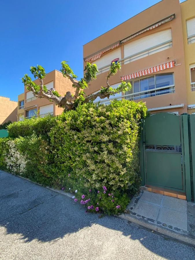 Les Locations Cinaureva « L'Argentiere » Apartman La Londe-les-Maures Kültér fotó