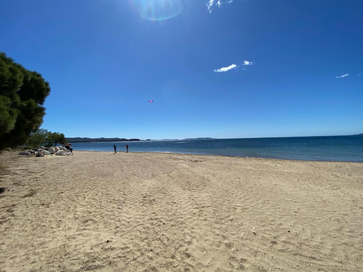 Les Locations Cinaureva « L'Argentiere » Apartman La Londe-les-Maures Kültér fotó