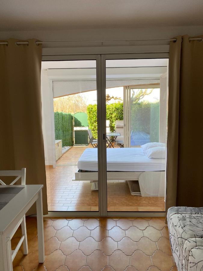 Les Locations Cinaureva « L'Argentiere » Apartman La Londe-les-Maures Kültér fotó